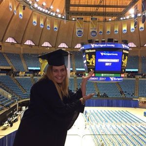 Meet your Posher, Rachel